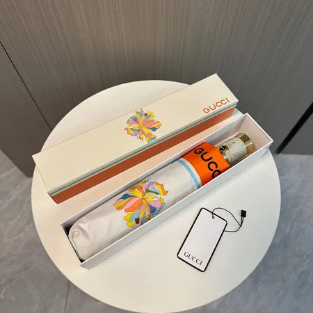 スーパーコピー グッチ 傘