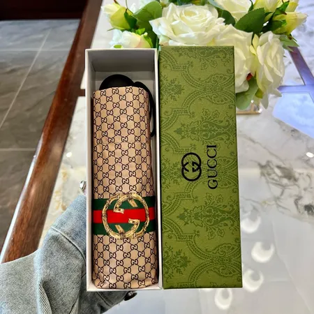 スーパーコピー グッチ 傘