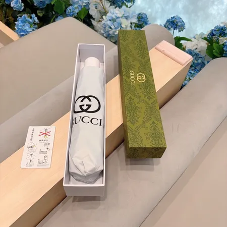 スーパーコピー グッチ 傘