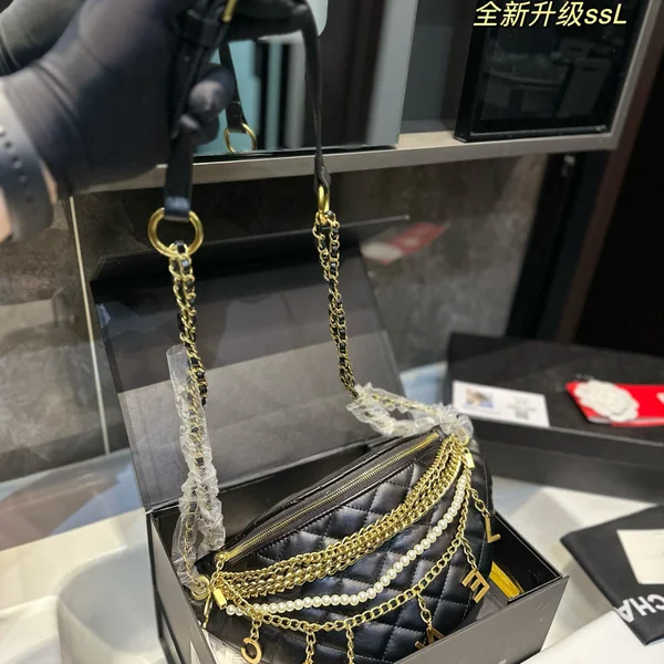 シャネルバッグ