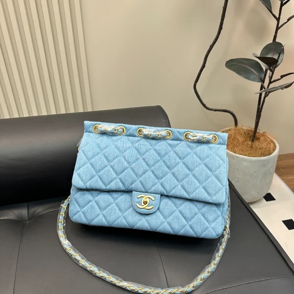 シャネルバッグ