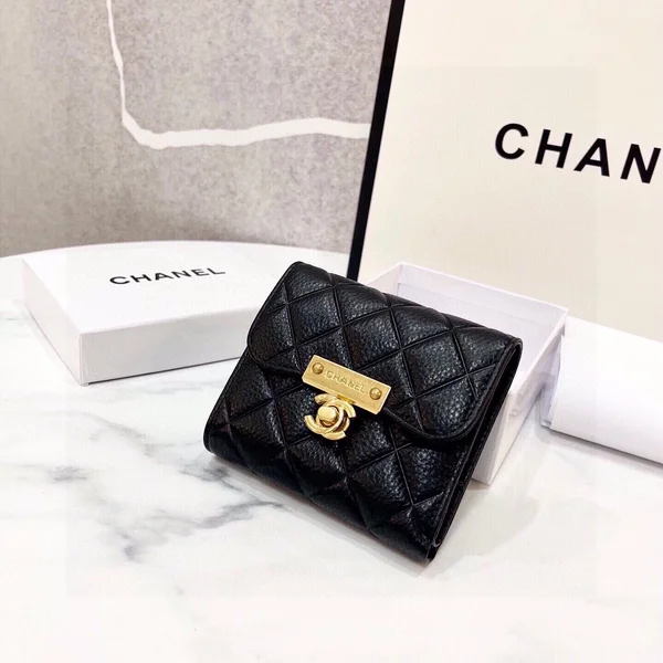 CHANEL 三つ折り ミニウォレット 4302 スーパー コピー