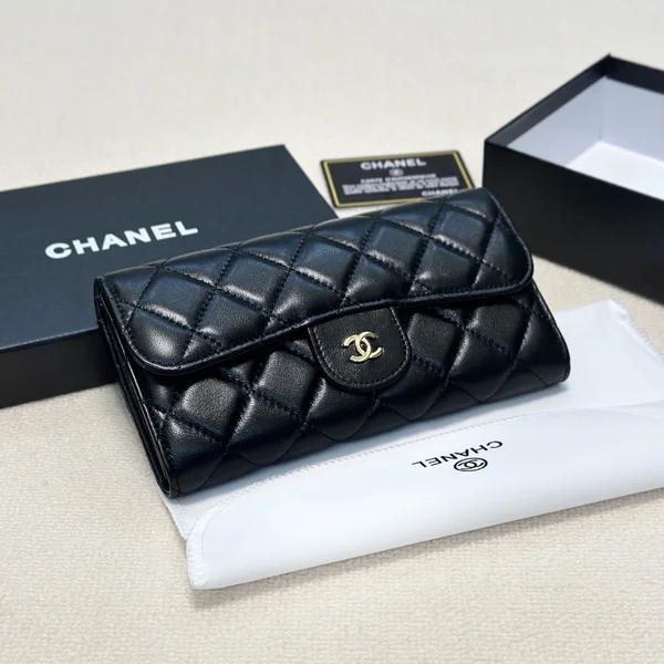 CHANEL 二つ折り長財布 スーパー コピー