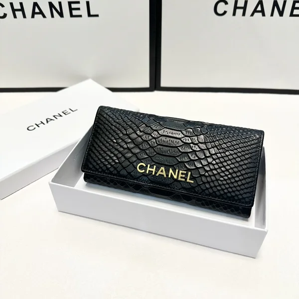 CHANEL 二つ折り長財布 スーパー コピー