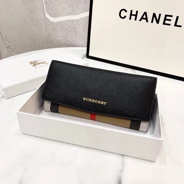 BURBERRY 二つ折り長財布 スーパー コピー