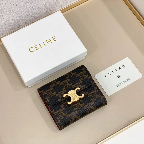 CELINE トリオンフ 三つ折りミニウォレット 16332 スーパー コピー