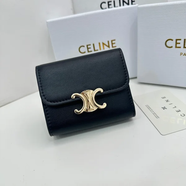 CELINE トリオンフ 三つ折りミニウォレット 16332 スーパー コピー