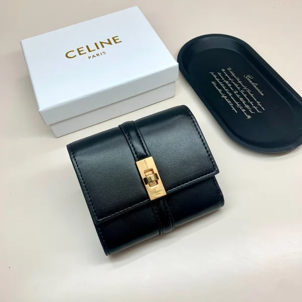 CELINE ショートウォレット 10523 スーパー コピー