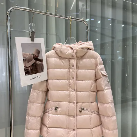 モンクレール偽物人気