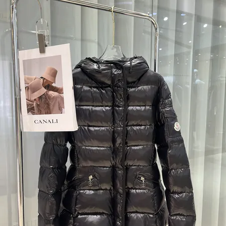 モンクレール偽物人気