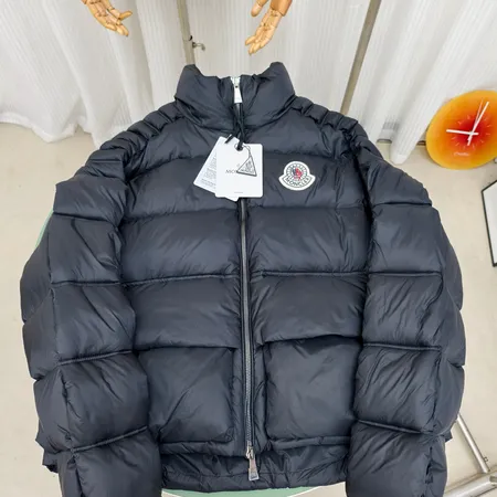 モンクレール偽物人気