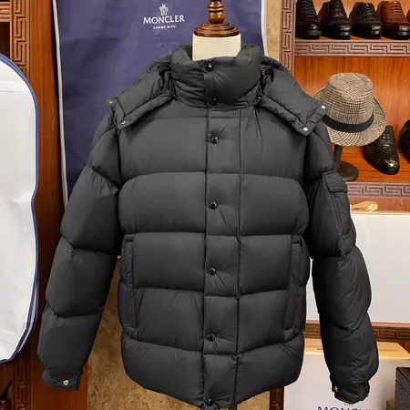 モンクレール偽物人気