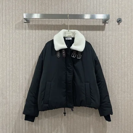 ロエベ偽物人気