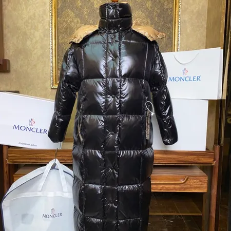 モンクレール偽物人気