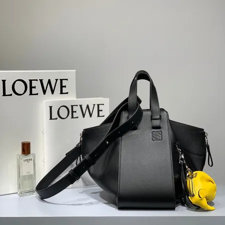 ロエベバッグ