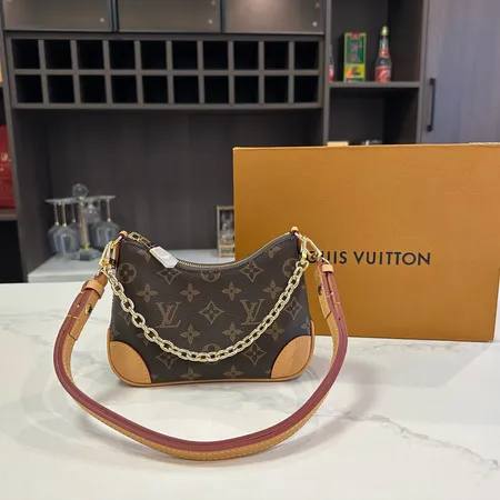 ルイヴィトン バッグ