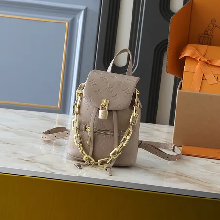 ルイヴィトン バッグ