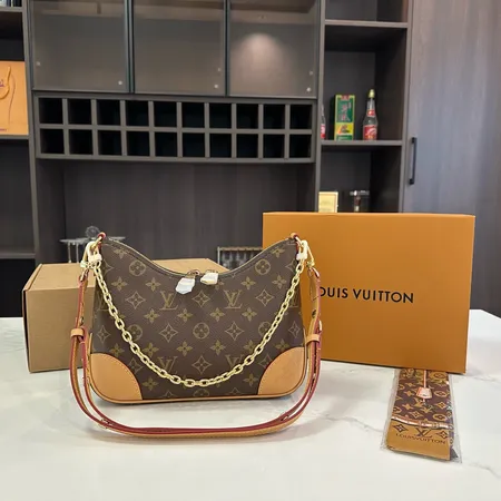 ルイヴィトン バッグ