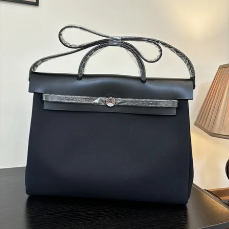 ルイヴィトン バッグ