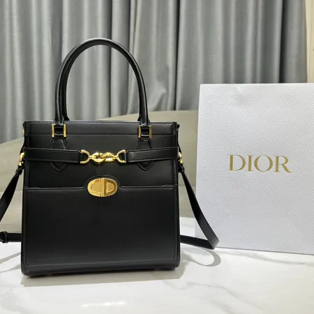 ディオールバッグ