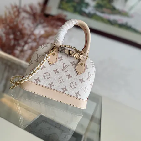 ルイヴィトン バッグ