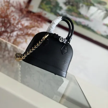 ルイヴィトン バッグ