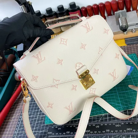 ルイヴィトン バッグ