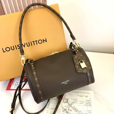 ルイヴィトン バッグ