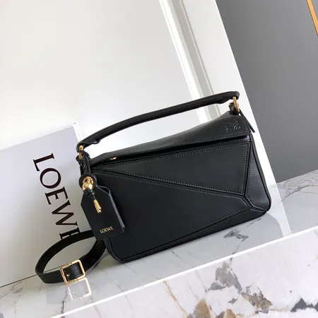 LOEWE フェザーライト パズルバッグ スモール スーパー コピー