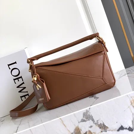 LOEWE フェザーライト パズルバッグ スモール スーパー コピー