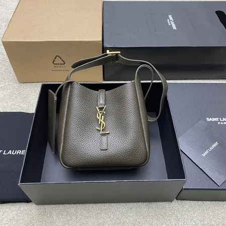 SAINT LAURENT LE 5 A 7 ソフト スモール 713938 スーパー コピー