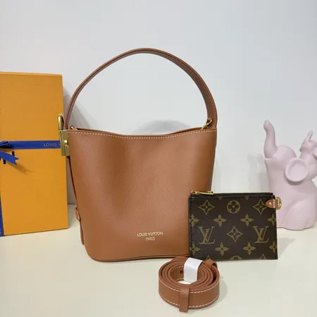 ルイヴィトン バッグ