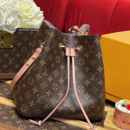 ルイヴィトン バッグ