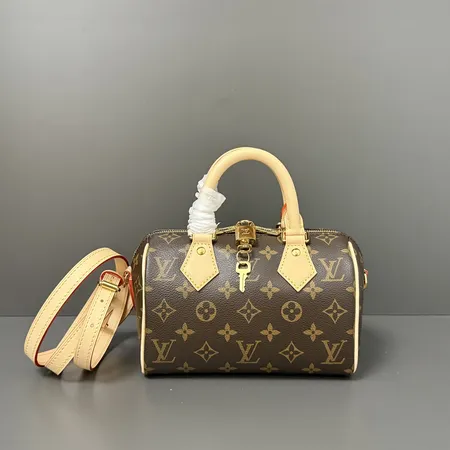 ルイヴィトン バッグ