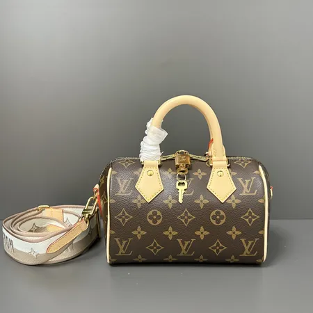 ルイヴィトン バッグ