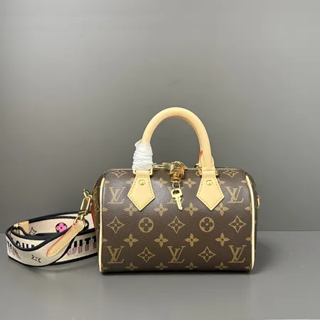 ルイヴィトン バッグ