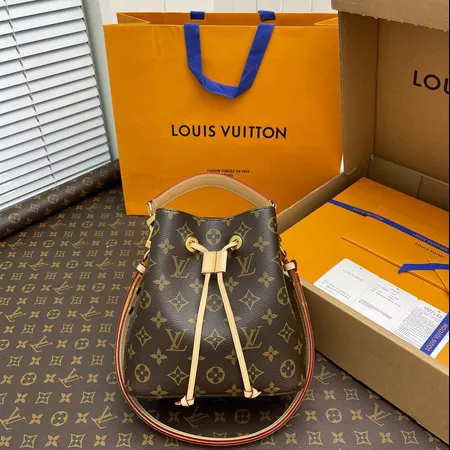 ルイヴィトン バッグ