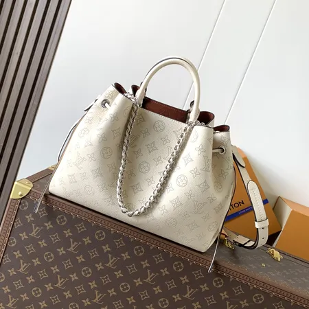 ルイヴィトン バッグ