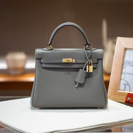 ルイヴィトン バッグ