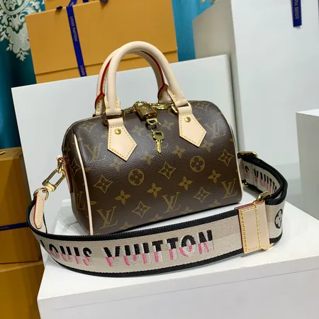 ルイヴィトン バッグ