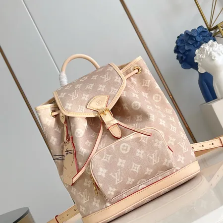 ルイヴィトンクリストファーバッグ