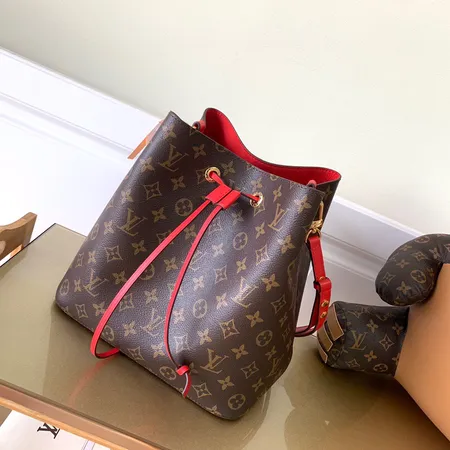 ルイヴィトン バッグ