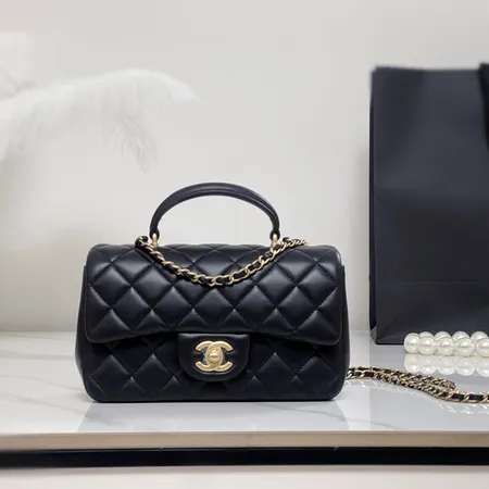 シャネルバッグ