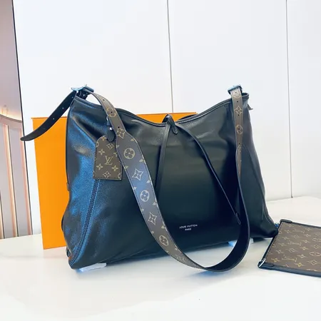 ルイヴィトン バッグ