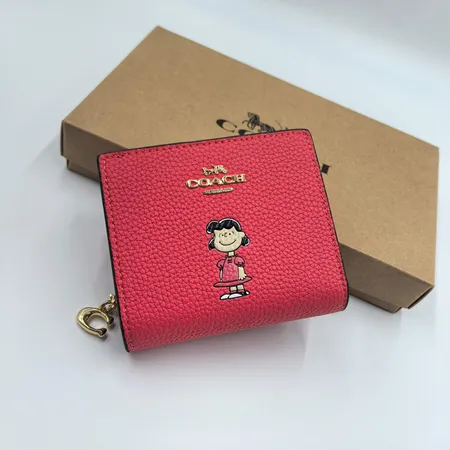 COACH スヌーピー コラボ ジップ ショートウォレット スーパー コピー