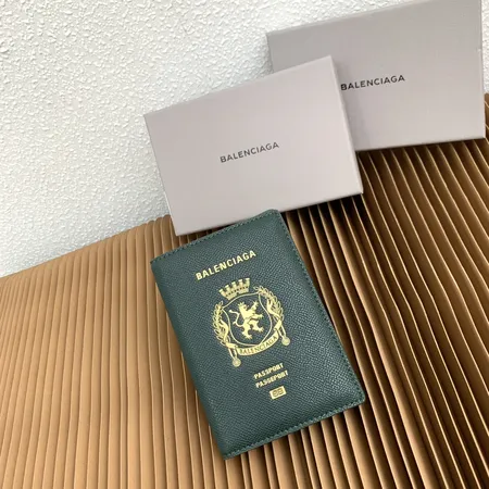 BALENCIAGA パスポートケース スーパー コピー