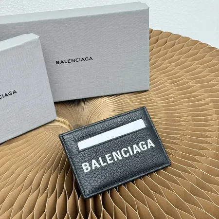 BALENCIAGA キャッシュ カードケース スーパー コピー