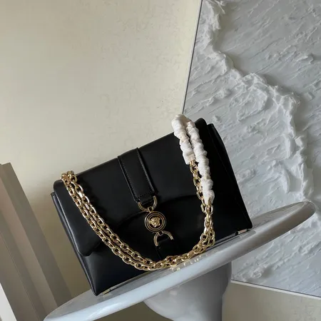 ヴェルサーチ スーパーコピー