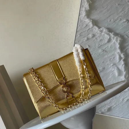 ヴェルサーチ スーパーコピー