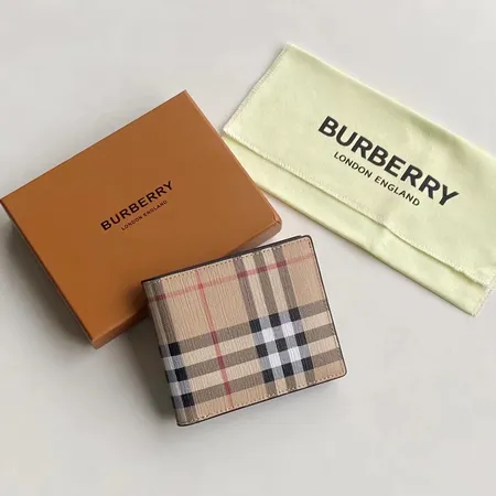 BURBERRY チェック ショートウォレット スーパー コピー